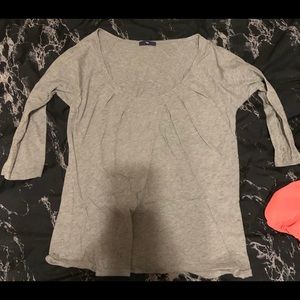 Gap Grey quarter length sleeve T-shirt